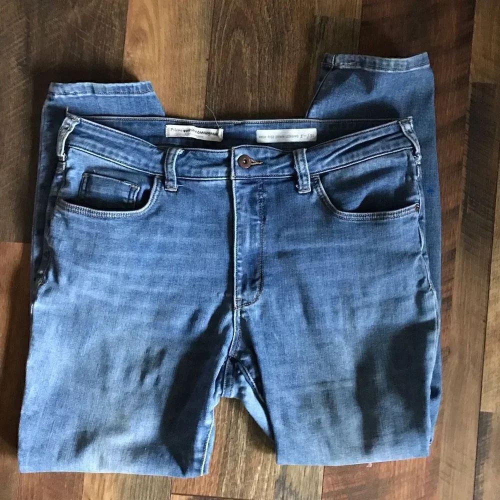 Anthropologie Pilcro High Rise Denim Leggings Jeans straight SZ 32 inseam 27”